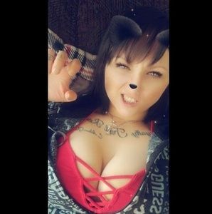 Meet your Posher, Cori